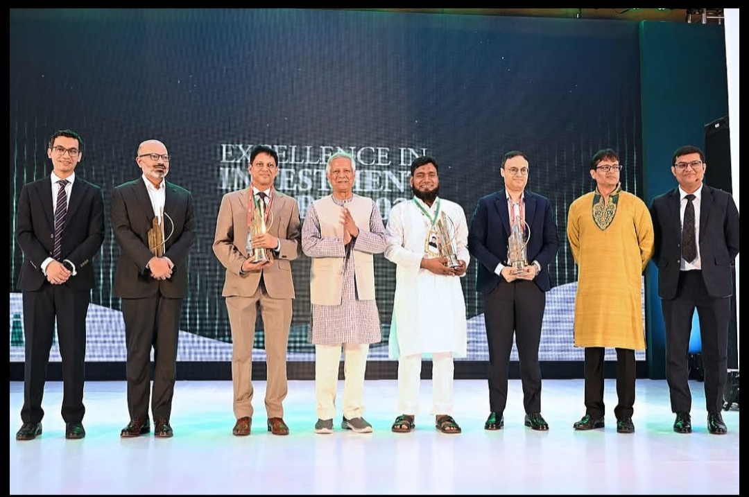 Business
Bangladesh a land of ‘crazy ideas’ that work: Yunus tells foreign investors