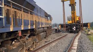 Train Services in Southern Region Suspended for 12 Hours Due to Derailment
