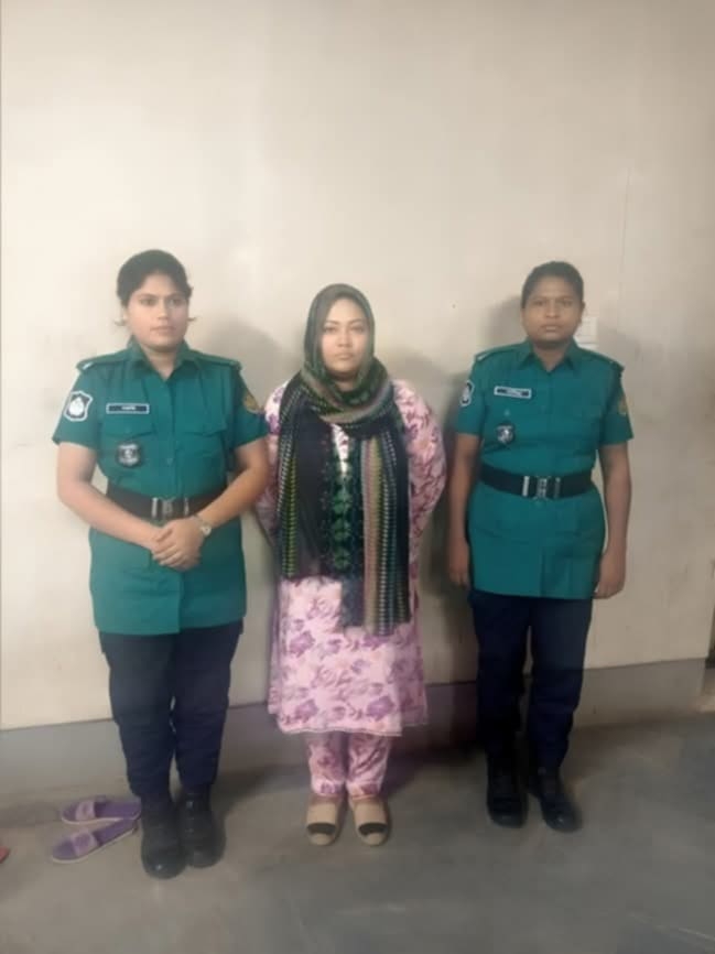 Artist and Former Member of Parliament Momtaz Arrested