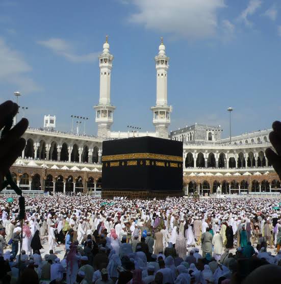 Million-plus pilgrims to begin hajj under blazing sun