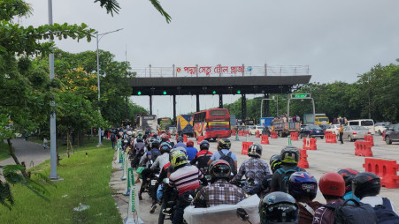 Rush to the south begins: Padma Bridge ensures smooth Eid journey for millions
