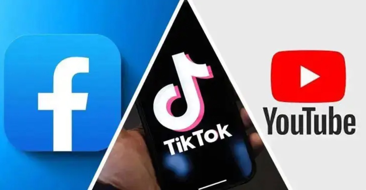 Greece to ban social media for under-15s from next year