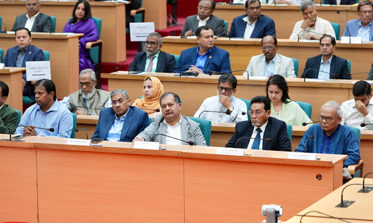 PM calls for focusing on research, innovation in universities